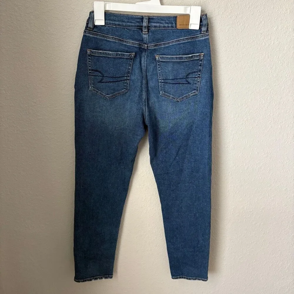 American Eagle Button Fly Mom Jeans Size 0